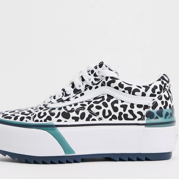 Vans Old Skool Stacked UV Ink Leopard Print Shoes - Picture 9 of 10